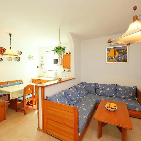 Apartment Balaton A2001 *